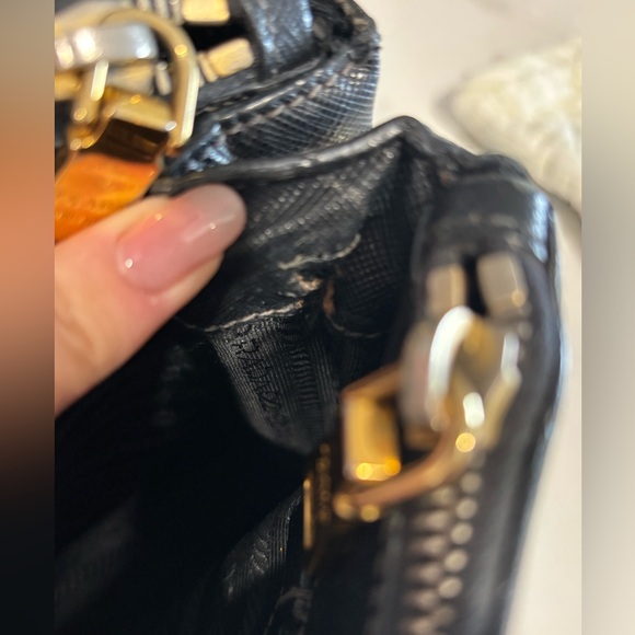 Prada Galleria Saffiano leather bag - Picture 6 of 9